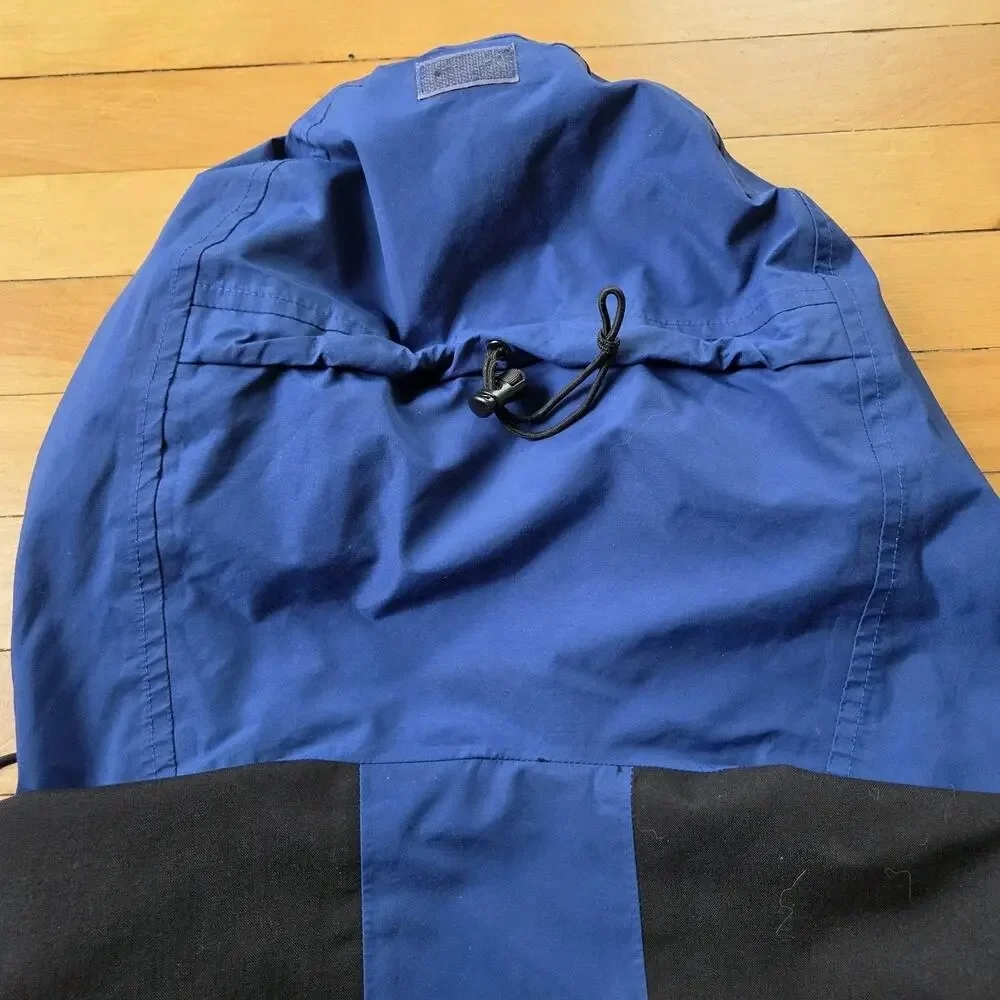 The North Face Men’s Large GORE‑TEX Waterproof Hooded Shell Jacket Blue Black